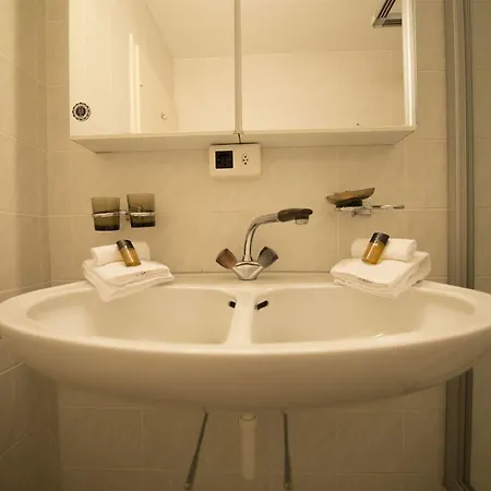 Spengler Hotel 2*